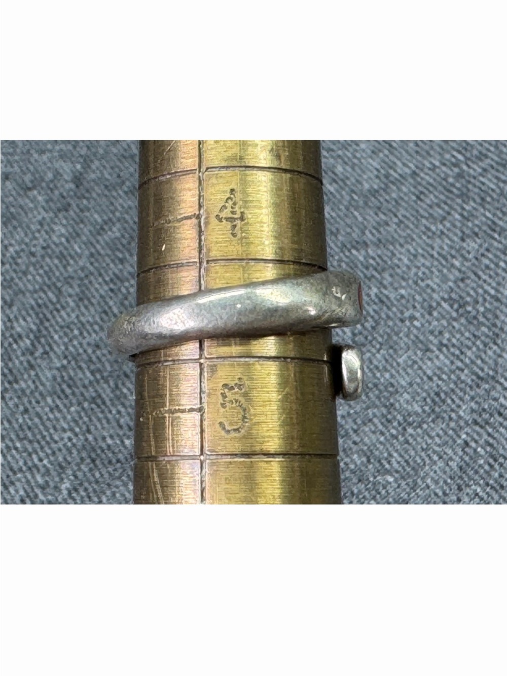 Vintage Navajo Sterling Silver Ted Coral Inlay Bypass Snake Ring - Picture 6 of 8